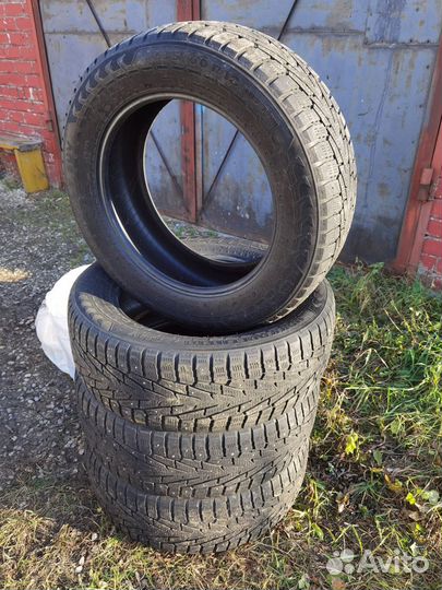 Nokian Tyres Hakkapeliitta 7 SUV 235/60 R18