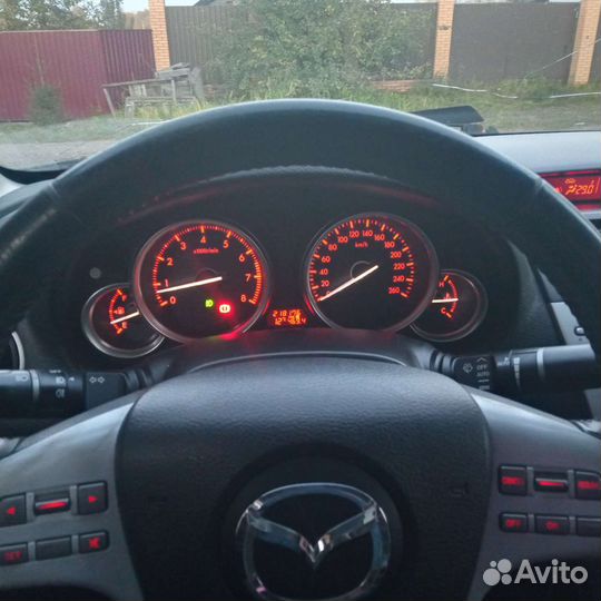 Mazda 6 2.0 МТ, 2007, 222 000 км