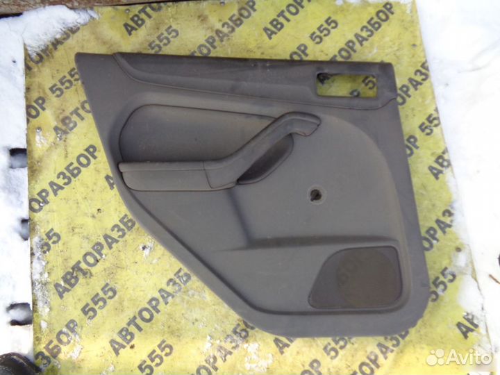 Обшивка двери задней левой Ford Focus II 2005-2008