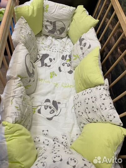 Бортики в детскую кроватку с одеялом