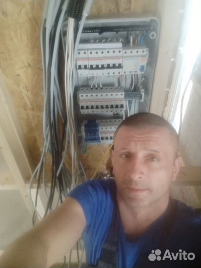 Техник по обслуживанию