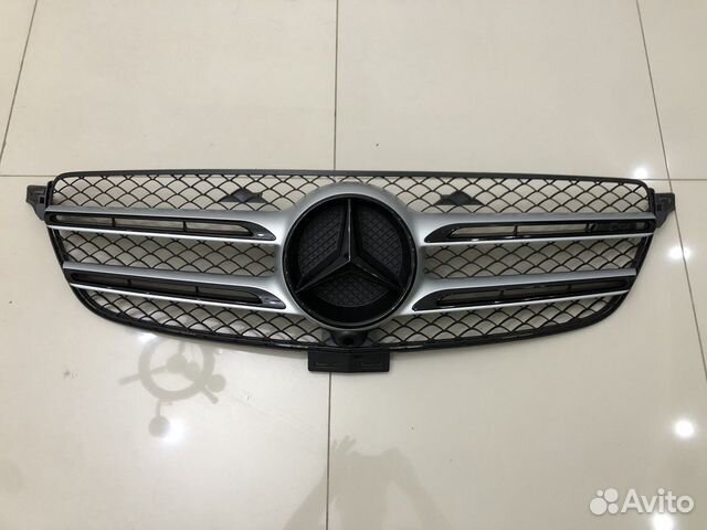 Решетка радиатора Mercedes Gle W166 AMG
