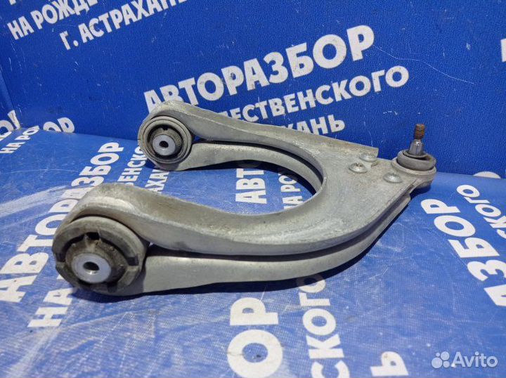 Передний правый рычаг Mercedes-Benz W211 универсал