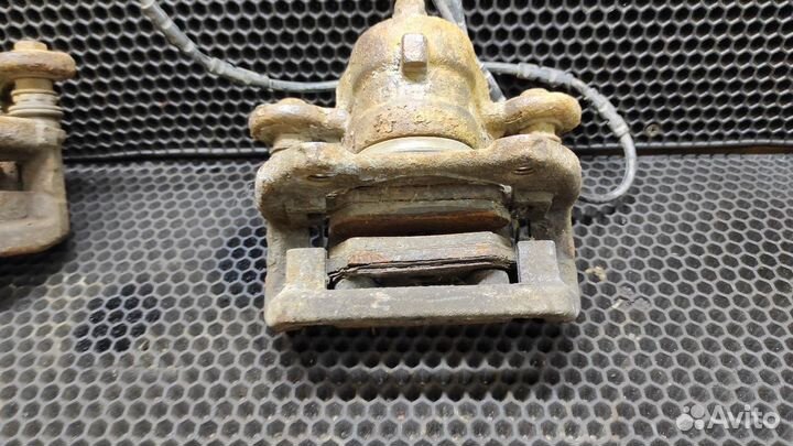 Задние суппорта BMW E81 E87 E90