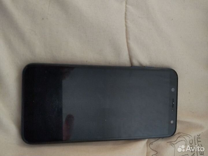 Samsung Galaxy A6, 3/32 ГБ