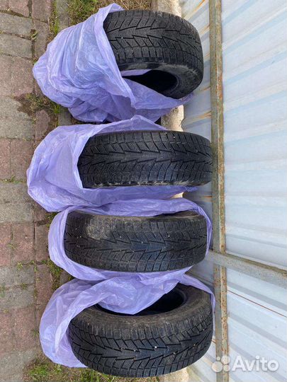 Hankook Winter I'Cept IZ2 205/60 R16