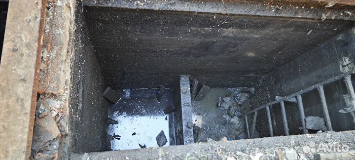 Чистка сливных ям. Мытье выгребных ям