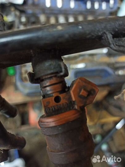 Топливная рампа в сборе 2.8 вр6