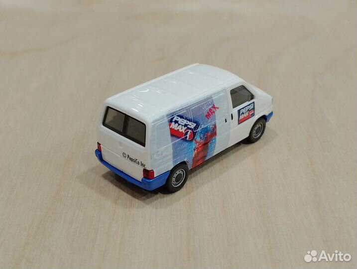 A25) Volkswagen Transporter T4 (1990-2003) 