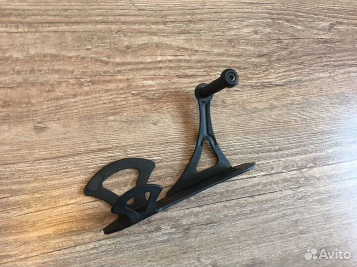 Крепление на стену для велосипеда