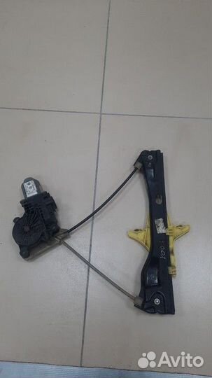 Стеклоподъемник электрический задний правый