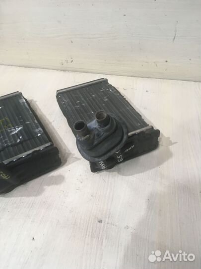 Радиатор отопителя VAG Пассат Б5 8D1819030B