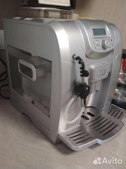 Кофемашина зерновая Merol-715