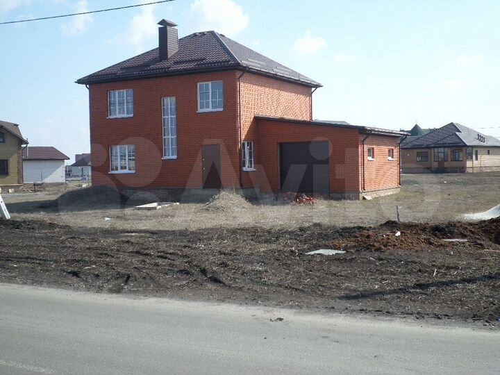 Дом 172 м² на участке 15 сот.