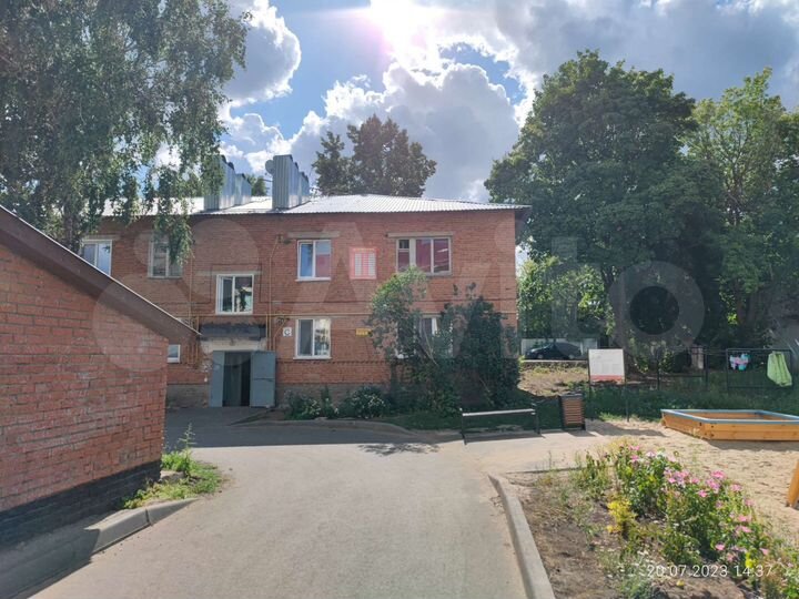 2-к. квартира, 42,3 м², 2/2 эт.