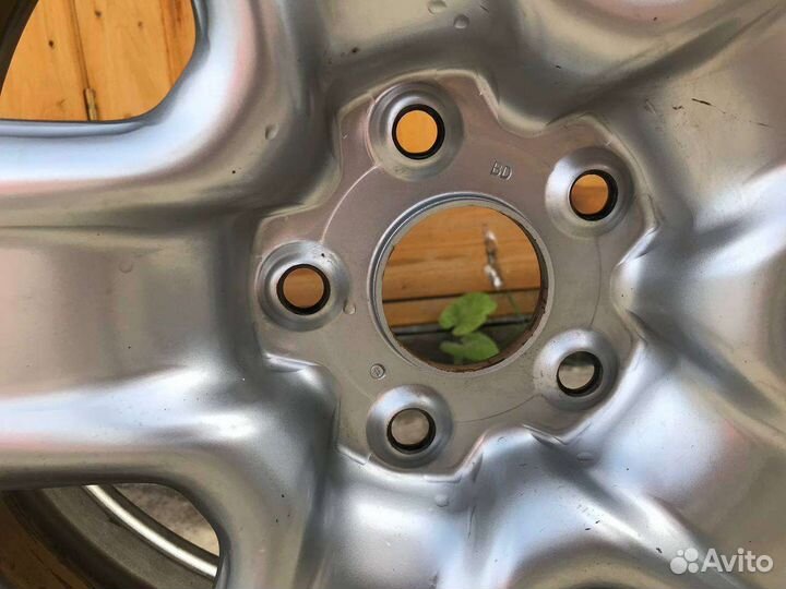 Диск штампованный оригинальный Toyota Rav 4