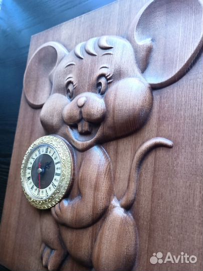 Часы настенные