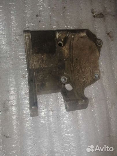 Кронштейн гура SsangYong actyon Sports