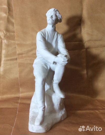 Статуэтка фарфор Максим Горький