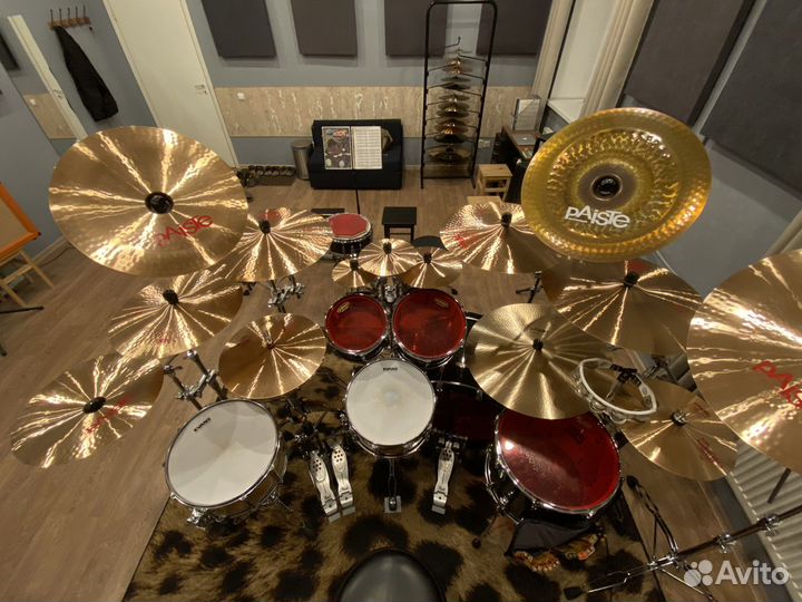 Уроки игры на барабанной установке