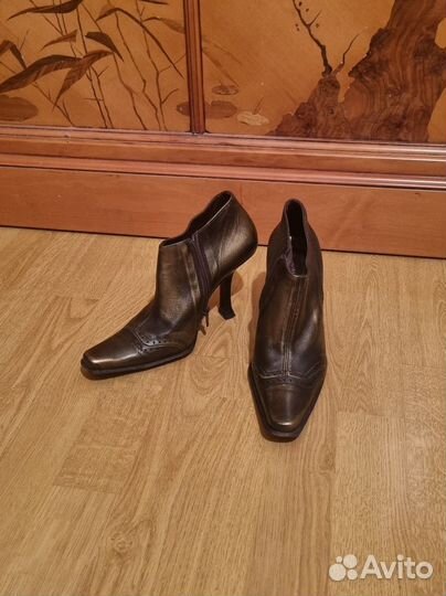 Эксклюзивные женские туфли