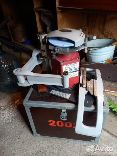 Станок для заточки коньков SSM 2
