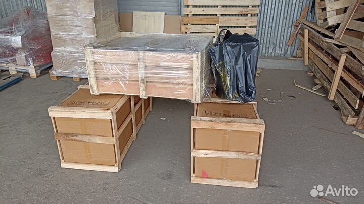 Сенсорный киоск интерактивный тачскрин dvs 43