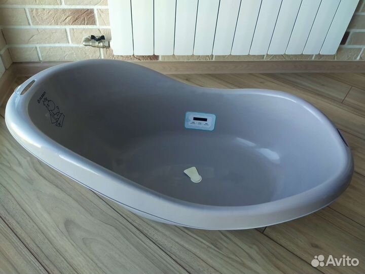 Ванна детская с термометром