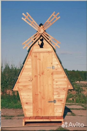 Уличный туалет деревянный TZR