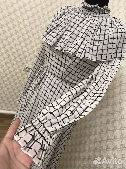 Куртка и платье