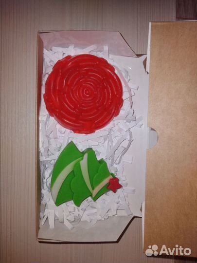 Мыльные розы, елочки, снежинки