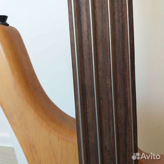 Бас гитара Stagg BC-300 (безладовый)