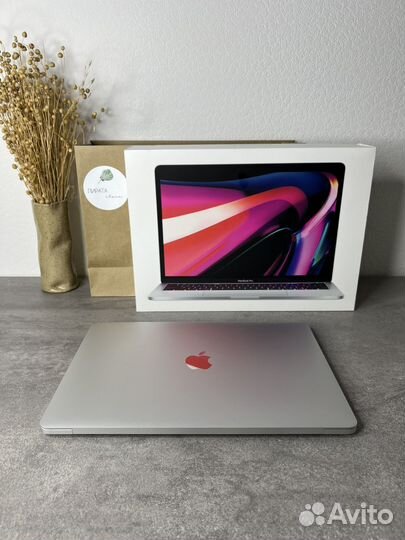 Macbook pro 13 m1 8gb 512gb