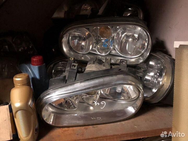 Фары Volkswagen Golf 4