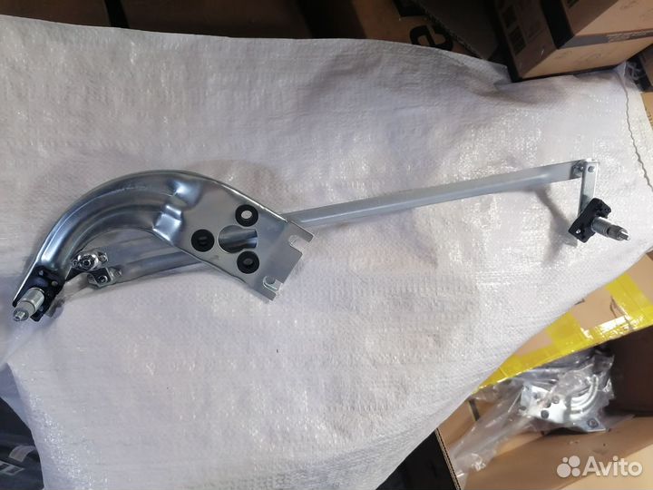 Трапеция стеклоочистителя ваз 2103-2107