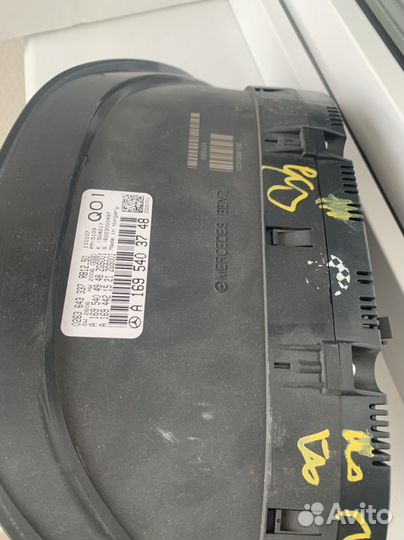 Приборная панель Mercedes w169