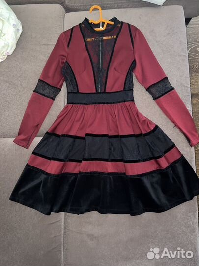 Платье красное Marchelas