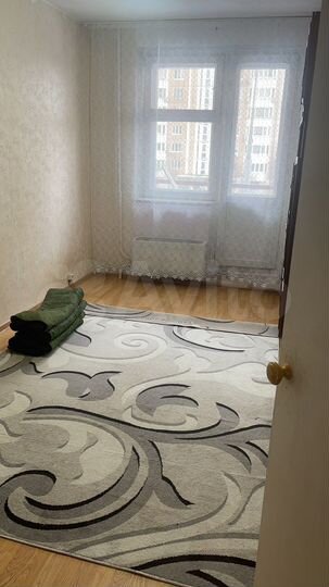 Комната 54 м² в 2-к., 3/6 эт.