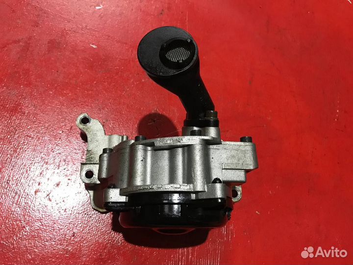 Масляный насос Volkswagen Golf CAV 1.4