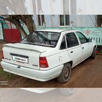 Opel Kadett 1.6 MT, 1990, 200 000 км, с пробегом, цена 100 000 руб.