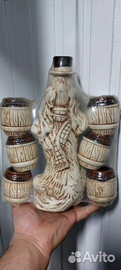 Графин с рюмками в виде собачки