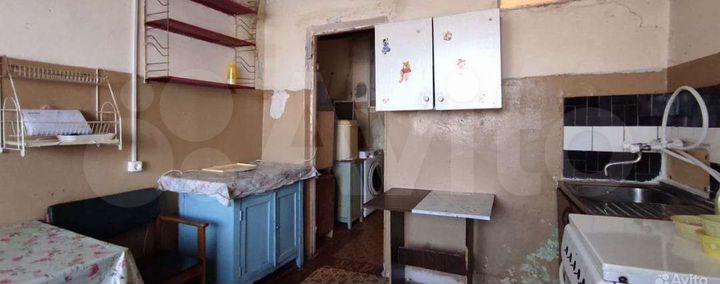 Комната 11 м² в 6-к., 5/5 эт.