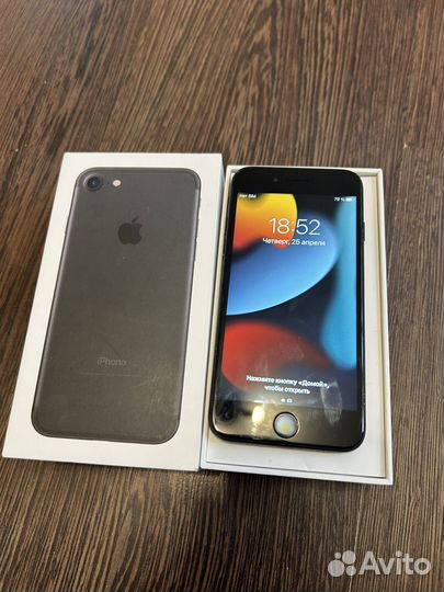 iPhone 7, 32 ГБ