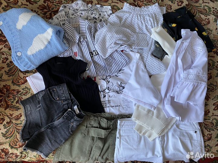 Комплект одежды на девочку 140см