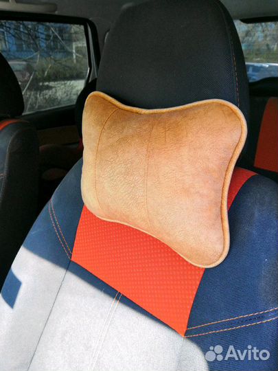 Подушка-Подголовник