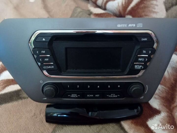 Штатная магнитола на kia rio 3