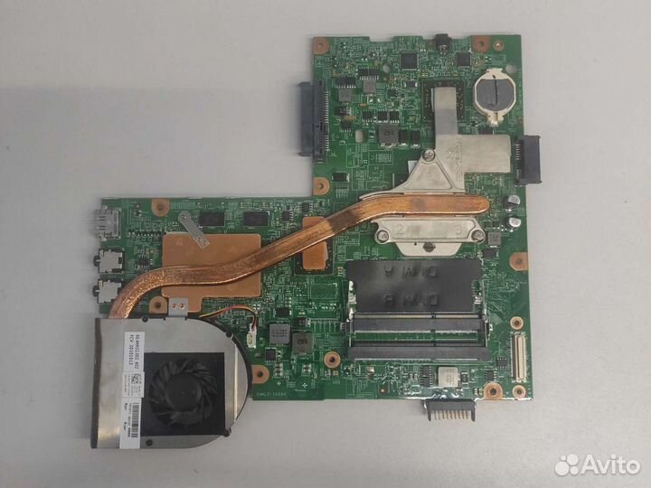 Ноутбук Dell Inspiron M5010