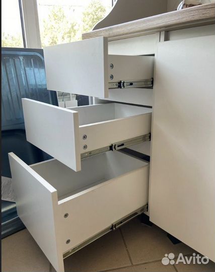 Кухня Новинка честер (белый)