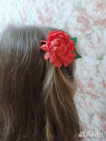Заколка для волос