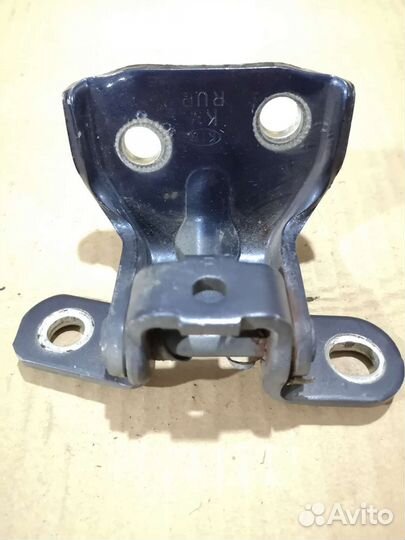 Петли передних и задних дверей KIA Sportage 2